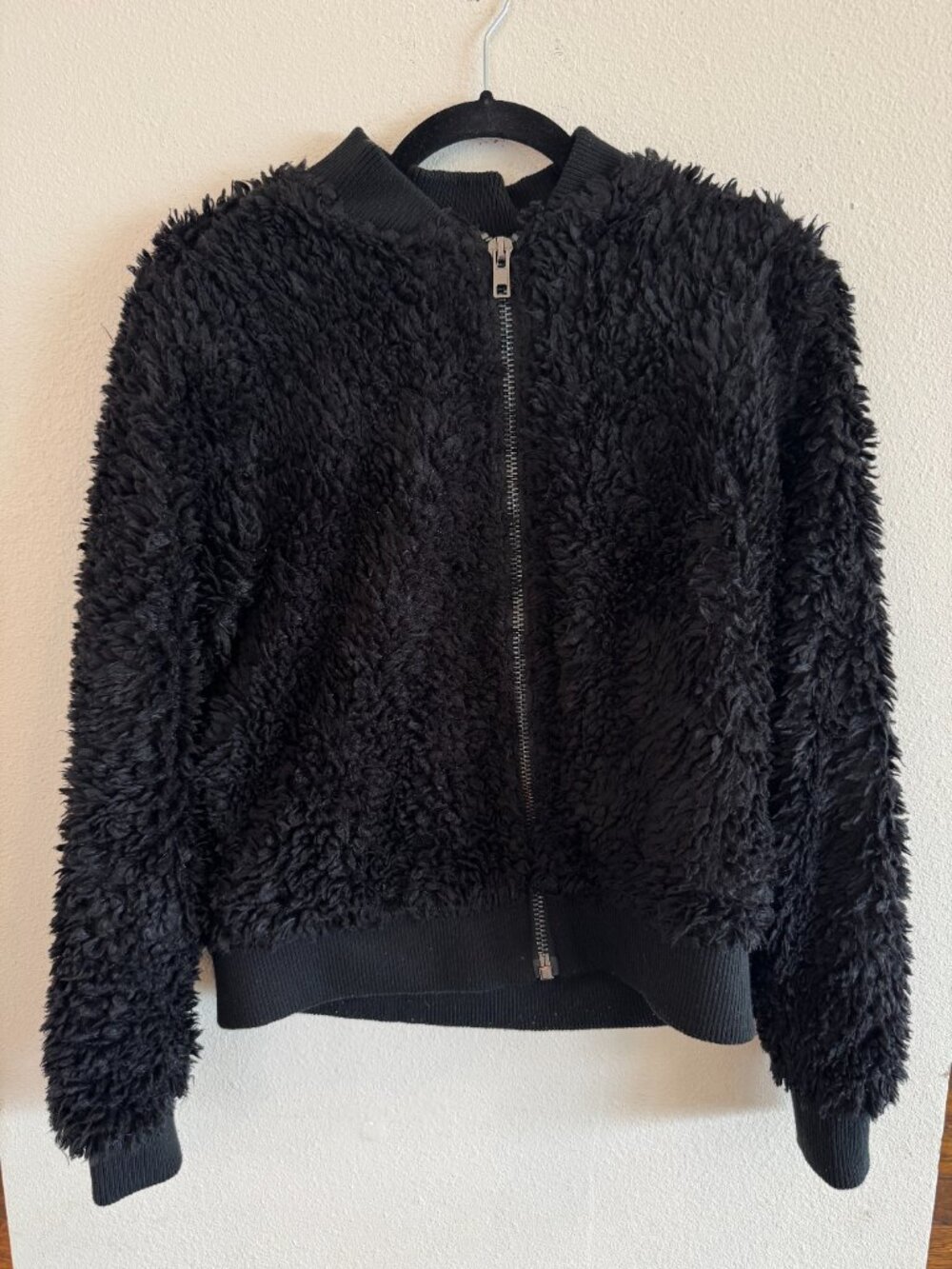 John + Jenn Black Sherpa Zip-Up Jacket M